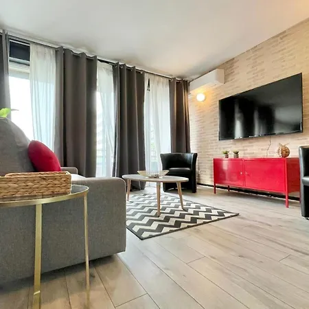 Apartment #f7 The Contemporary 6 Sleeps Wifi Tramway Grenoble